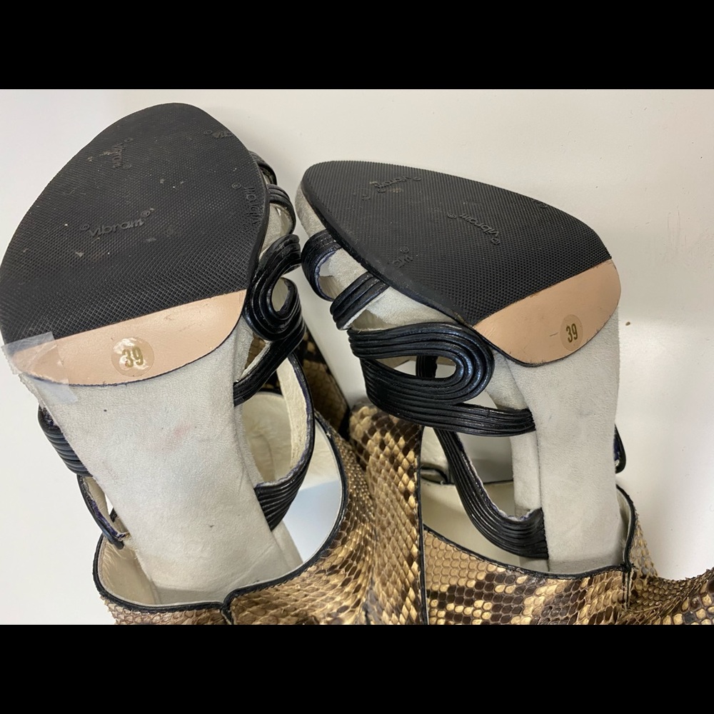 Narciso Rodriguez Python Heels Size 39 - image 4